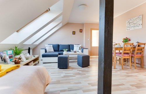 Hostivar Apartment | Jane's Charming Apartment