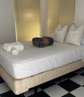 Rio Piedras Apartment | Janer House at San Juan