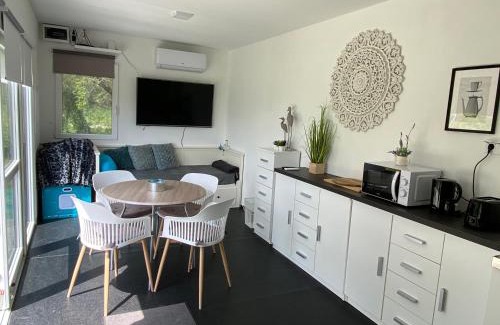 Szakcs Apartment | JANUS COUNTRY SITE Üdülőházak