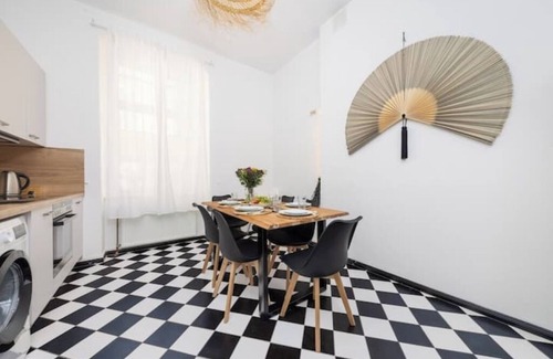 Pankow Apartment | Japandi Flat 6 P./Washing machine/Kitchen/near Schönhauser Allee