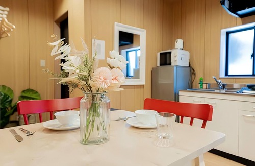 Umeda Apartment | Japanese-style minimalist 4-person apartment in Nishinari Ward