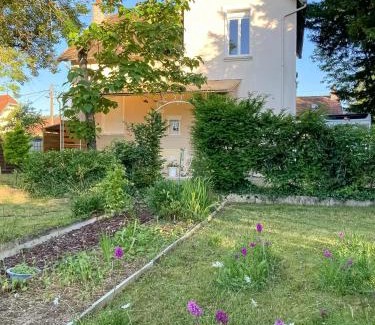 Nuits-Saint-Georges House | Jardin privé, terrasse, 4 chambres - Promotion septembre