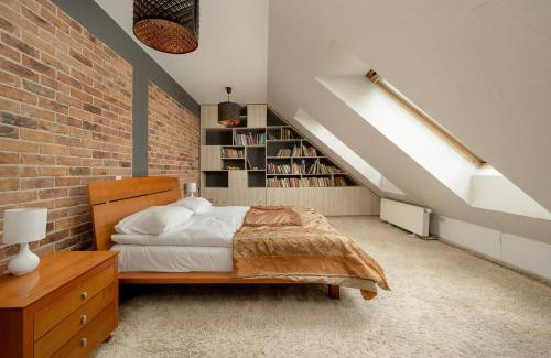 Mokronos Gorny Apartment | Jasny Dwupoziomowy Apartament we Wrocławiu by Noclegi Renters