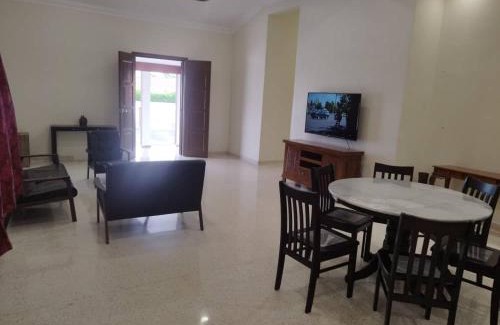 Taman Haji Zainal House | JAST 9 Pioneer Cove Villa