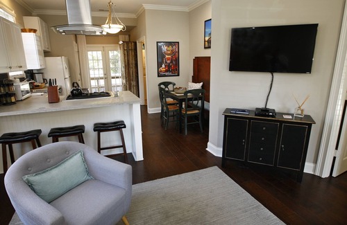 Midtown House | Jefferson Blue Door .Charming Renovated Cottage in Midtown