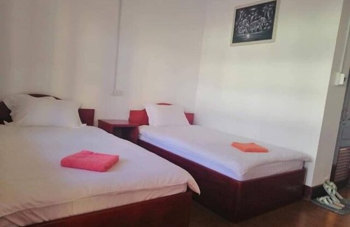Phonsavan Hotel | Jennida 2