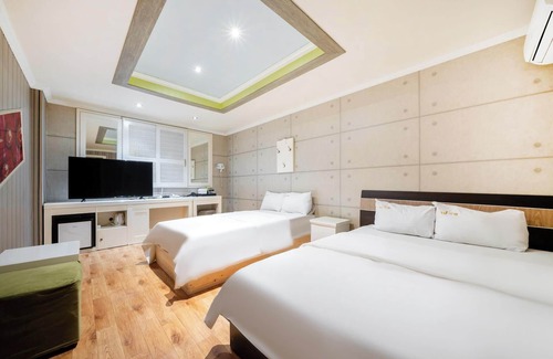 Jeongeup Hotel | Jeongeup W