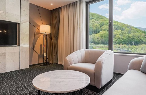 Sabuk Hotel | Jeongseon Intoraon Hotel
