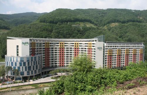 Gohan Resort | Jeongseon Mayhills Resort