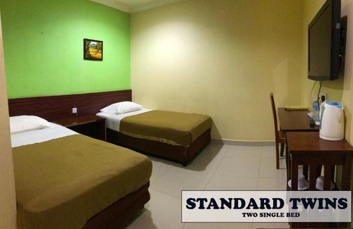 Kampung Pedah Hotel | JERANTUT HILL INN
