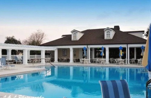 Okahumpka Apartment | Jeremy’s Pondside Retreat at Newell