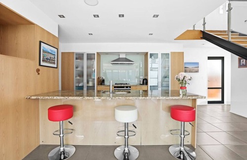 Wanaka House | Jessies Lakehouse - your perfect Wanaka base
