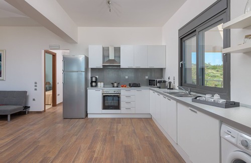 Kiotari Villa | Jewel Blue Beachfront Villa