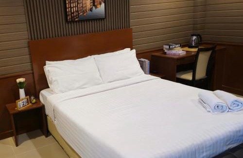 Nong Khon Kwang Hostel | JHP Apartment