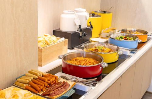 Pengjiang Hotel | Jiangmen Poltton Executive Service Apartment