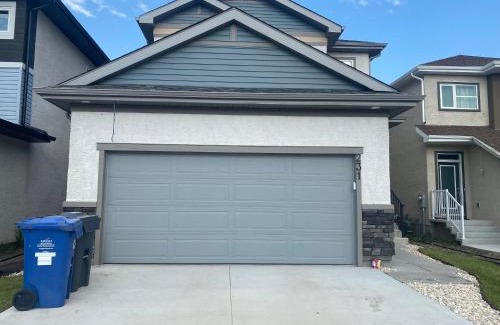 Transcona House | Jimmy