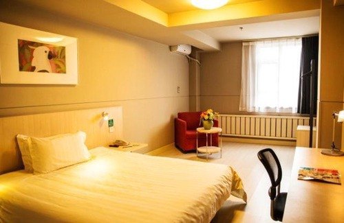 Zhanqian District Hotel | Jinjiang Inn Yingkou Railway Station Dongsheng Market