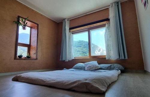 Gurye House | Jirigourmoe