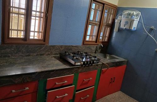 Bhubaneshwar House | JJ LODGE AC room