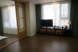 Yeomchang-dong Hotel | JK Blossom Hotel
