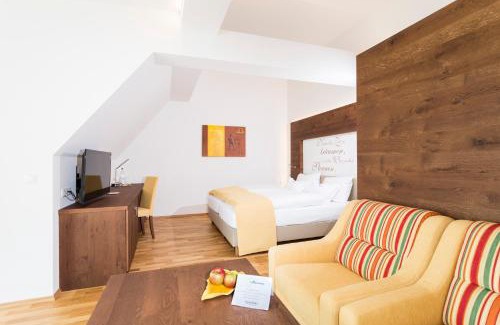 Wenigzell Hotel | Joglland Hotel Prettenhofer