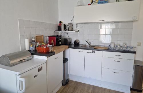 Slotervaart House | Johan's B&B with roofterrace and cheap parking - Since 2014