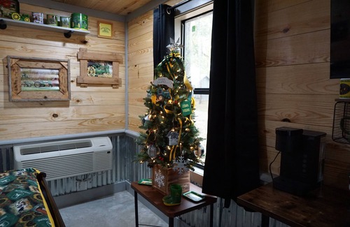 Caldwell Cottage | John Deere Tiny House #275 at Copperas Creek