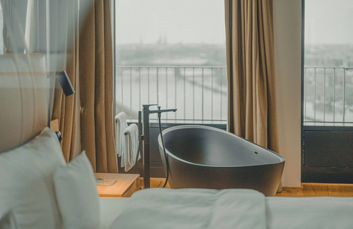 Uberseestadt Hotel | John & Will Silo-Hotel by Guldsmeden