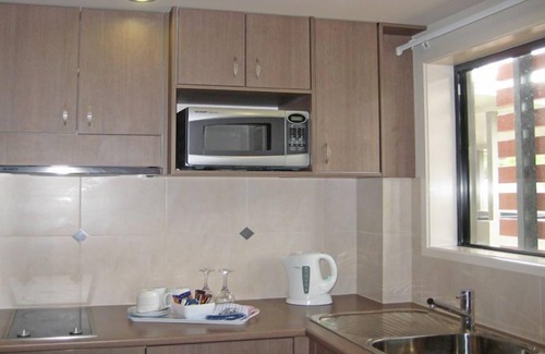 Hillcrest Hotel | Johnson Road Motel