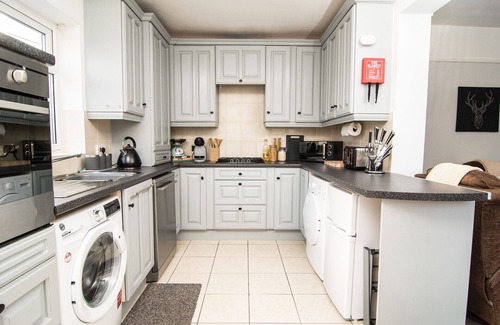 Hoylake House | JOIVY 2-bedroom house w/courtyard in Hoylake