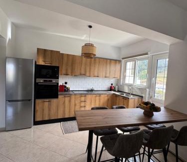 Asklipiio House | Jojo's Home
