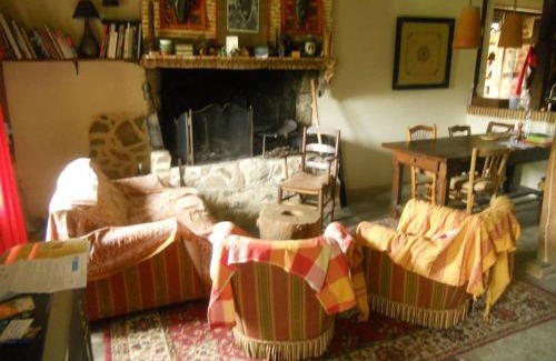 Montrollet Bed & Breakfast | Joli Bois