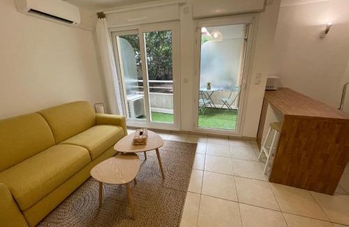Saint-Roch Apartment | Joli studio climatisé avec terrasse au calme