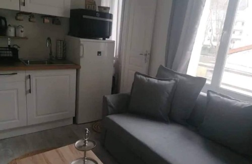 Longjumeau Apartment | Jolie F2, 4 Personnes, à 25 min de Paris, 15 min D'orly