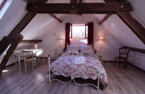 Larchamp House | Jolie Grange
