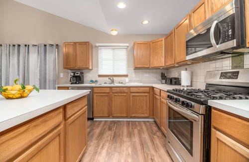 Joliet House | Joliet Arcade Rental