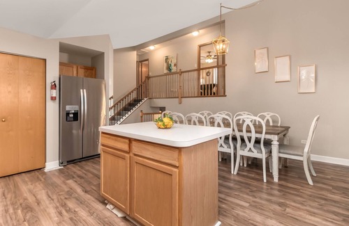 Joliet House | Joliet Rental -Wake Island