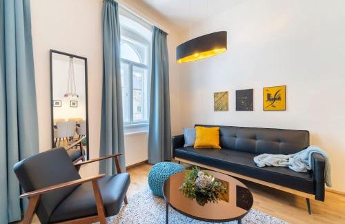 Kaisermuhlen Apartment | josef's home I Comfort Apartment I UNO-City, VIC