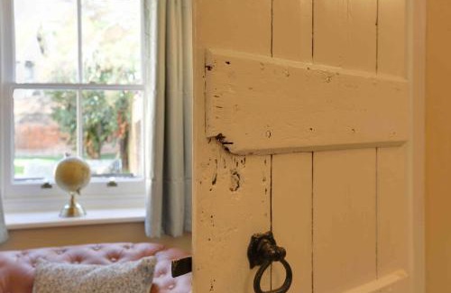 Heybridge House | Josua Medieval Living Maldon