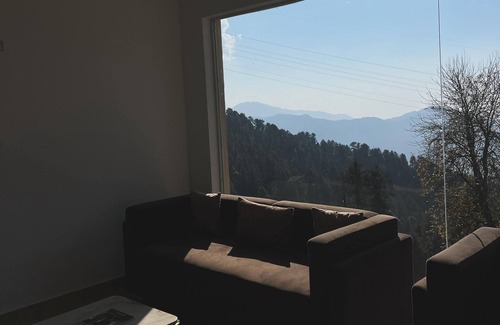 Dalhousie Hotel | Jot Pass Hotel