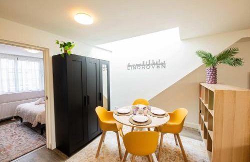 Binnenstad Apartment | Joyful 50m2 Two-Bedroom Apartment - SD23J
