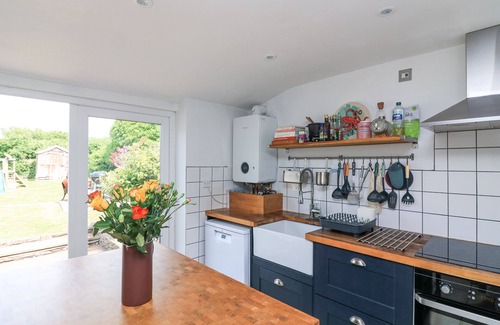 Malborough Cottage | JOYMEAD, pet friendly, character holiday cottage in Malborough
