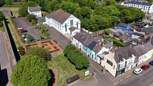Carrickfergus House | Joymount Cottage, Carrickfergus - 2 bedroom