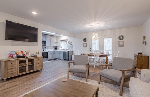 Grand Junction House | Juliet Getaway: Stylish Family Retreat Near Downtown