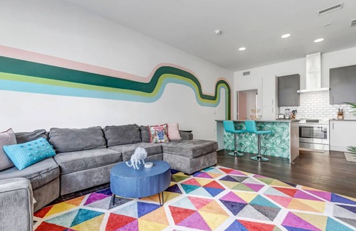 Five Points Condo | Jungle House: 2 Bed Condo w/parking & Patio