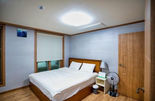 Geoje Hotel | Jungto Palace