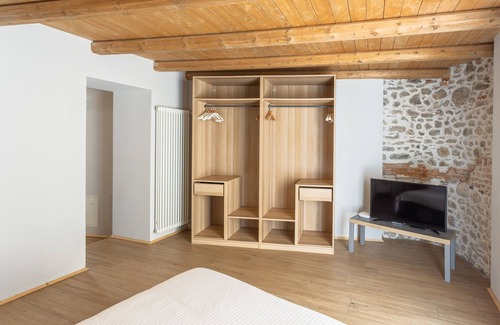 Orino Apartment | Junior Suite 1 LA Posteria BY Icasamia