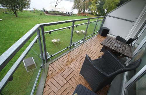 Ascheberg Apartment | Junior-Suite "Bellavista" mit Seeblick