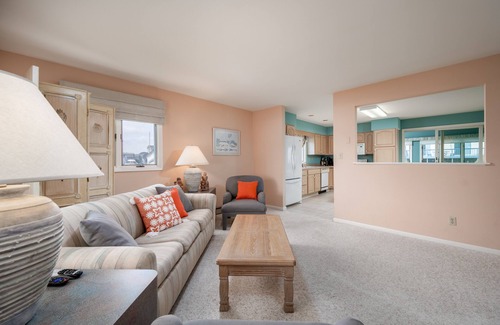 South Bethany Harbor House | Just across the street from South Bethany Beach!