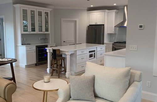 Bonnet Shores House | Just Built! Beach House sparkling clean, Kelly Beach Passes Included 5bed 4 bath